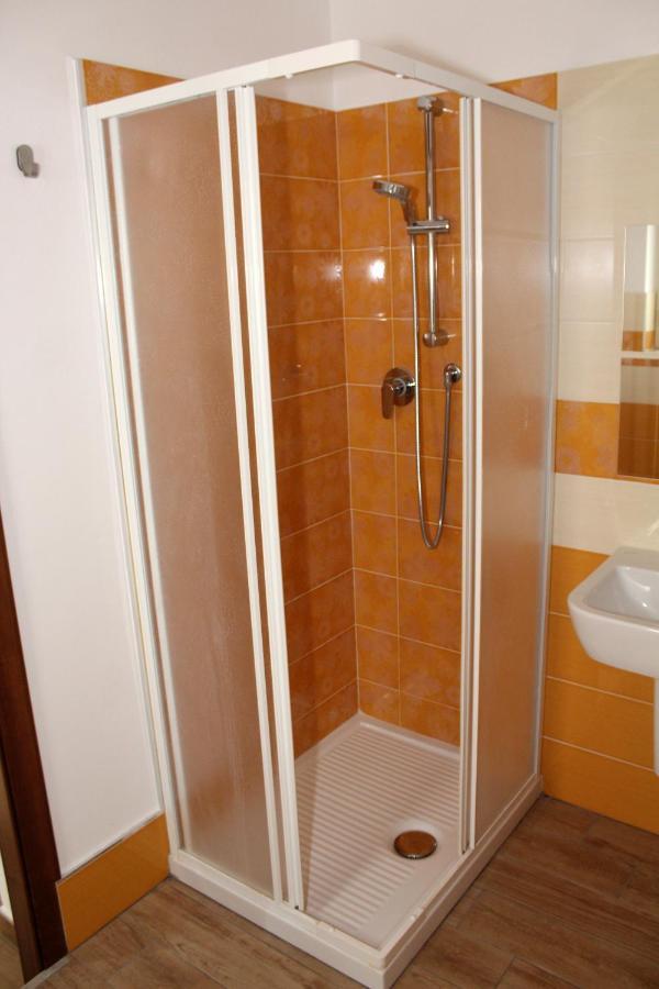 דירות לטויאני Casa Peppino מראה חיצוני תמונה