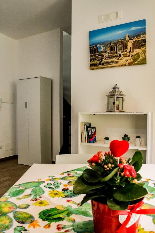 דירות לטויאני Casa Peppino מראה חיצוני תמונה
